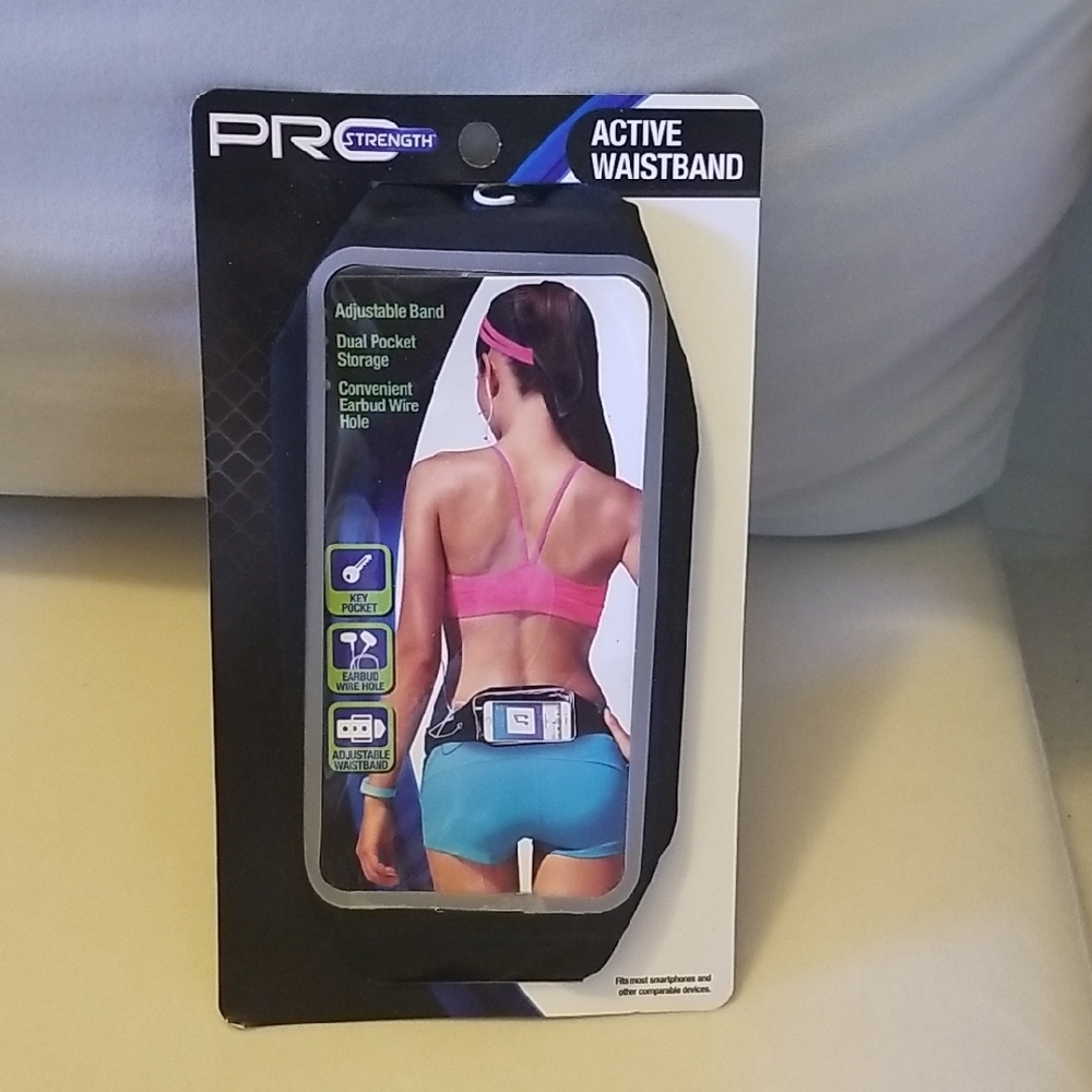 Black Cell Phone Holster with Adjustable Strap for Secure Fit